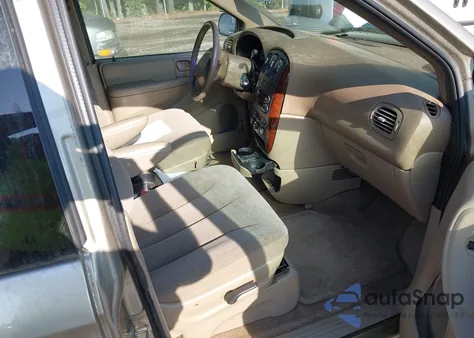 2002 Chrysler Town & Country Lx из США, поврежденный, VIN 2C8GP44342R686041